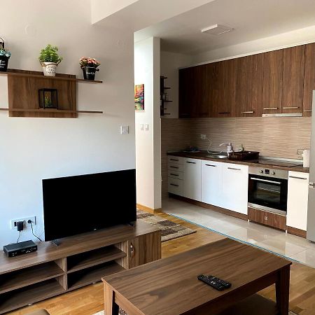 Skopje Brand New Apartment Eksteriør bilde